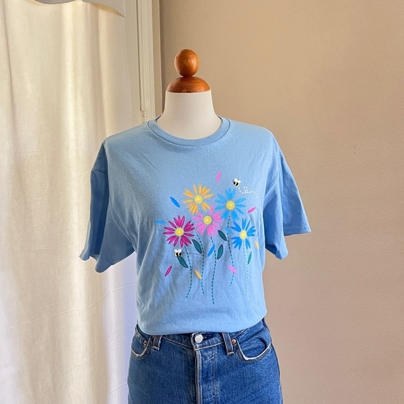 100% Cotton Floral Grandmacore Tee - Picture 1 of 3